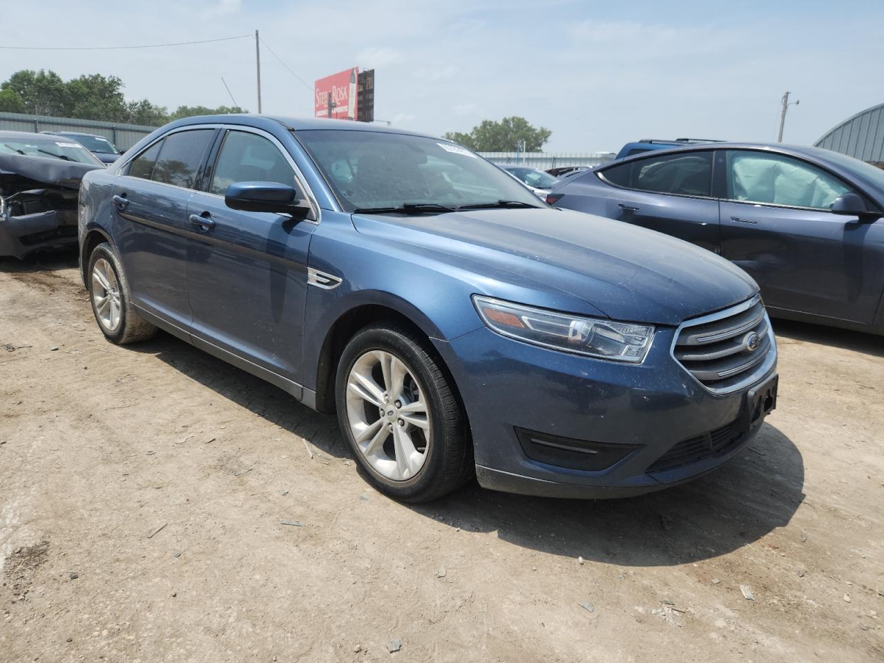 2019 Ford Taurus Sel - Image 4
