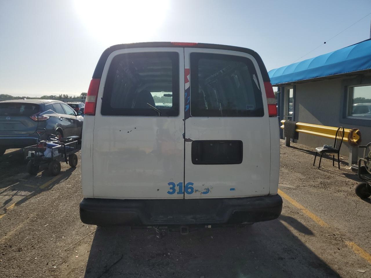 2014 Chevrolet Express G2500 - Фото 6