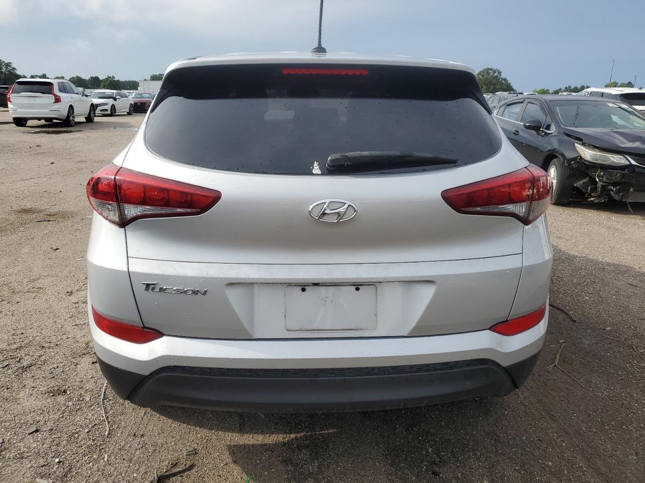2017 Hyundai Tucson Se - Фото 6
