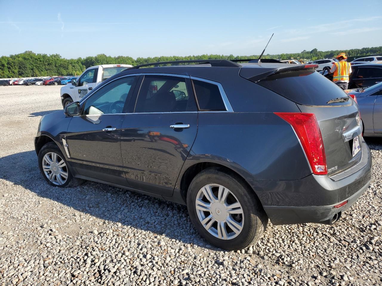 2010 Cadillac Srx - Image 2