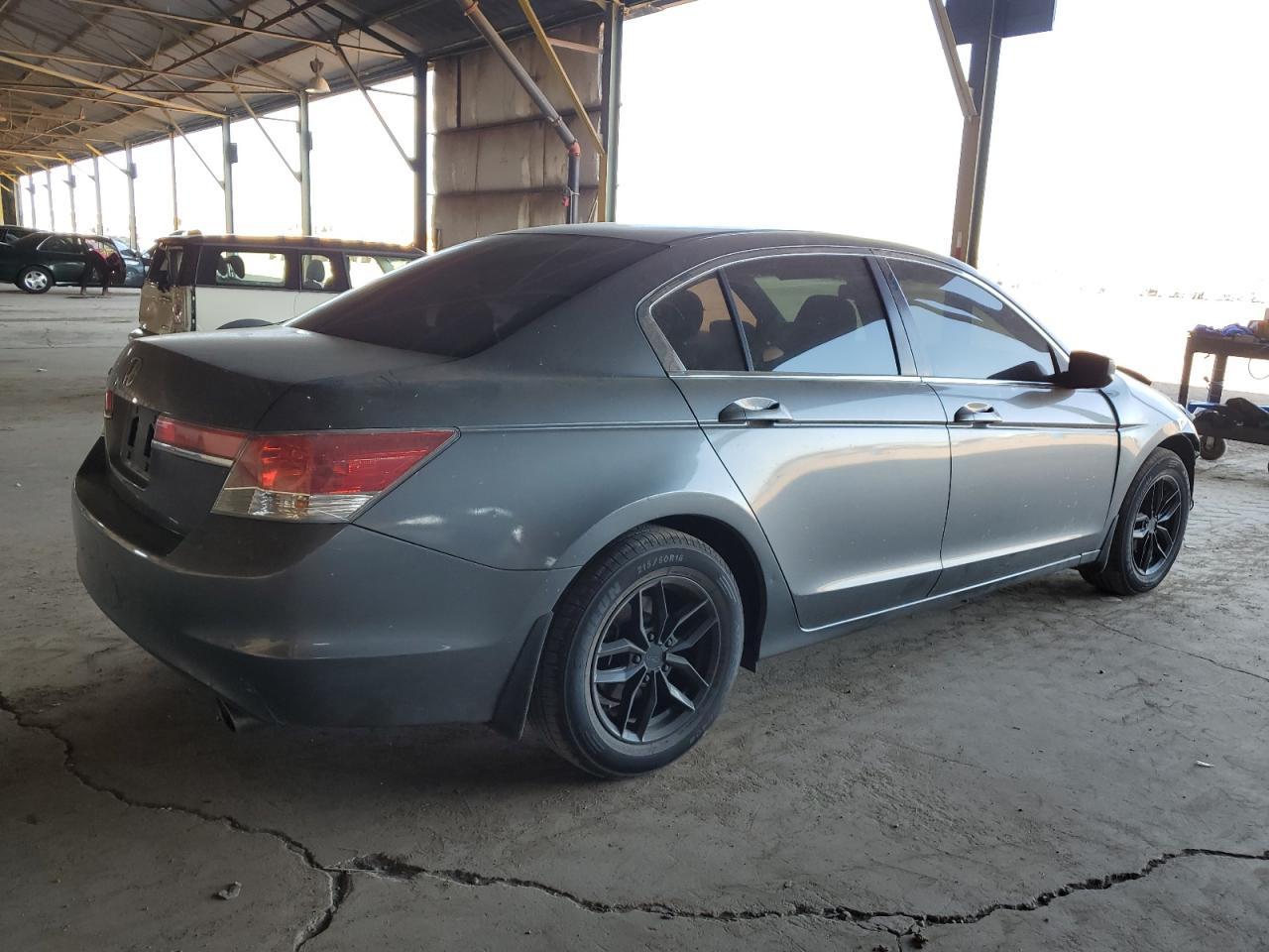 2012 Honda Accord Lx - Фото 3