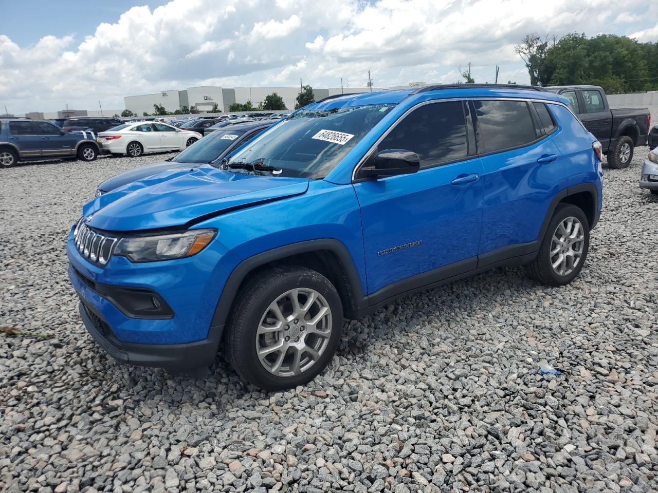 2022 Jeep Compass Latitude Lux