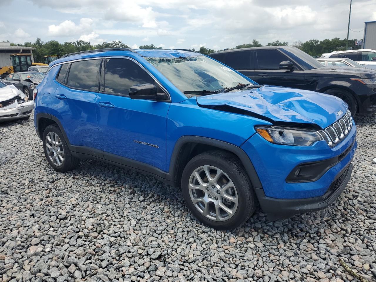 2022 Jeep Compass Latitude Lux - Фото 4