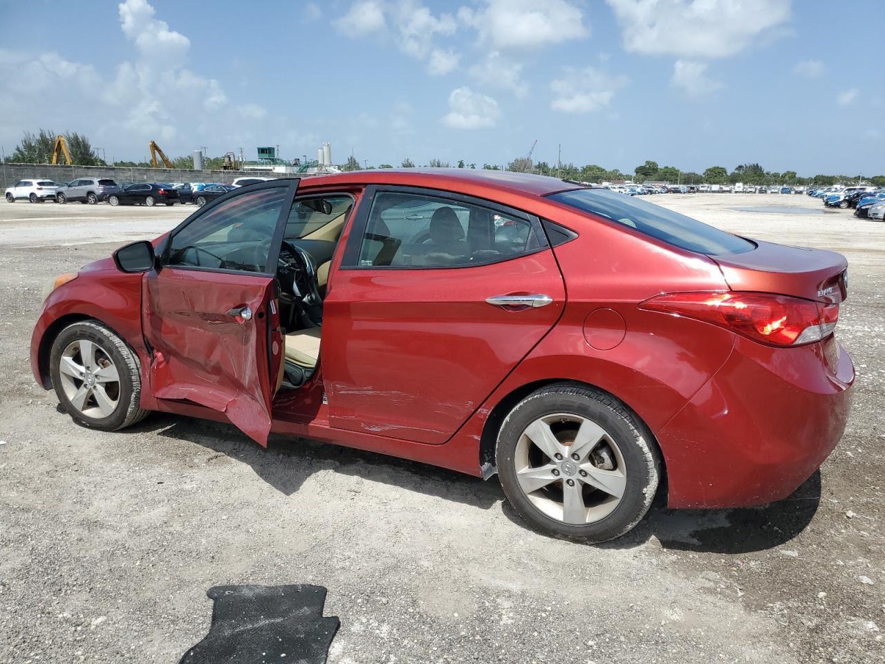 2011 Hyundai Elantra Gls - Фото 2