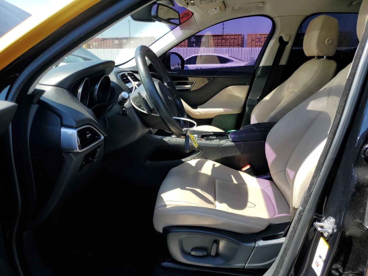 2018 Jaguar F-Pace Premium - Image 7