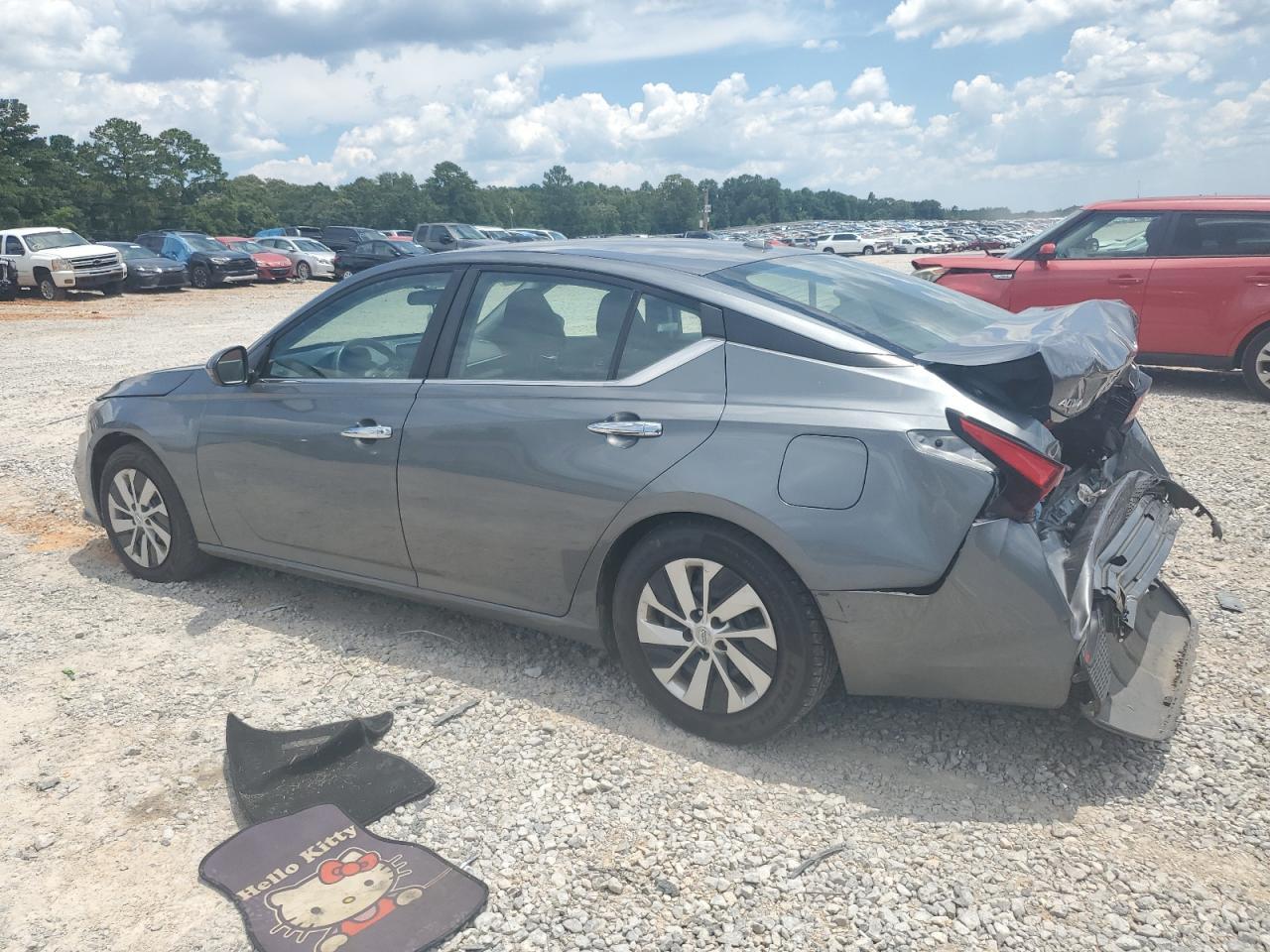 2020 Nissan Altima S - Image 2