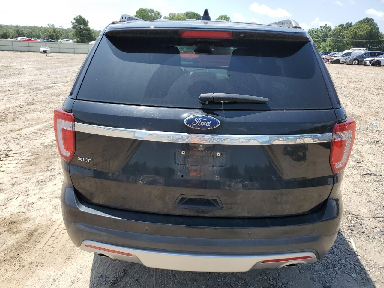 2017 Ford Explorer Xlt - Image 6