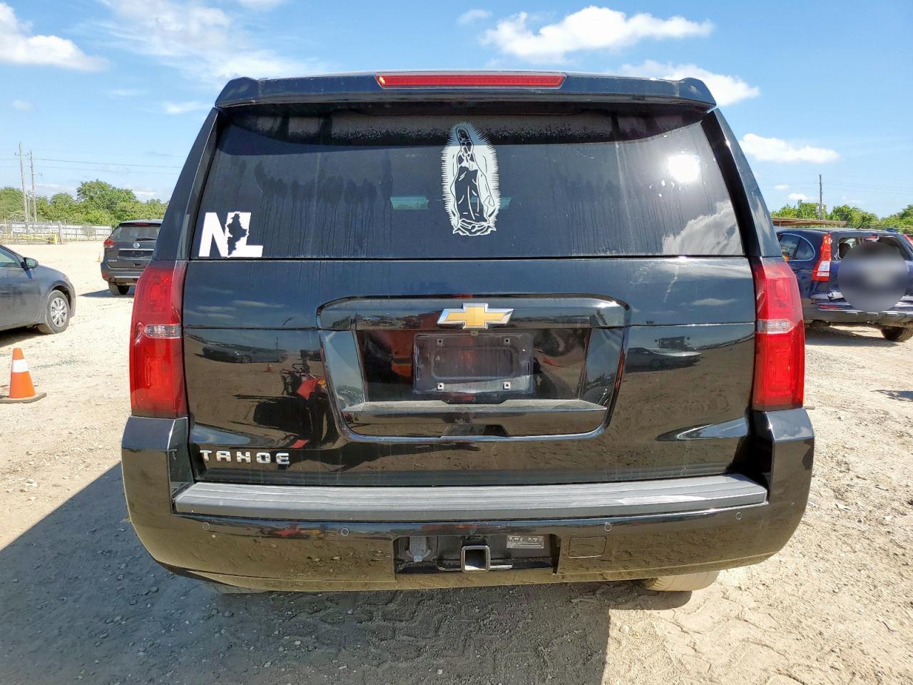 2016 Chev Tahoe C150 - Image 6