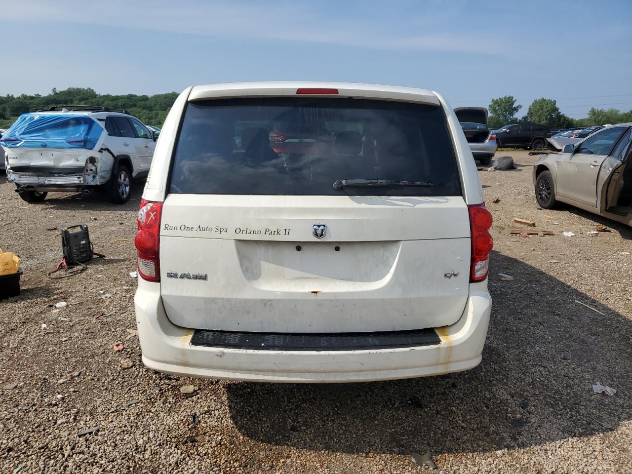 2012 Dodge Ram Van - Фото 6