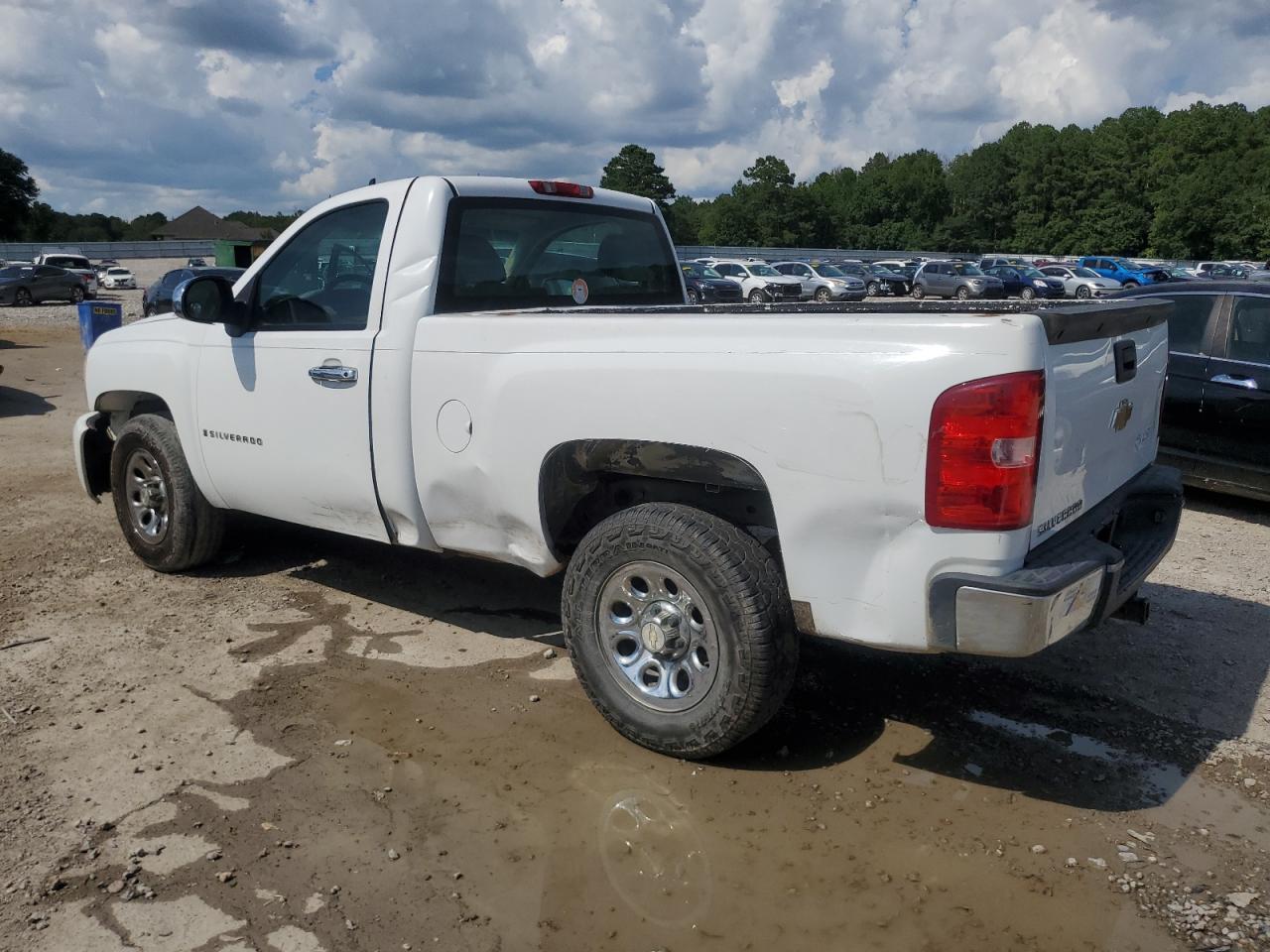 2008 Chevrolet Silverado C1500 - Фото 2