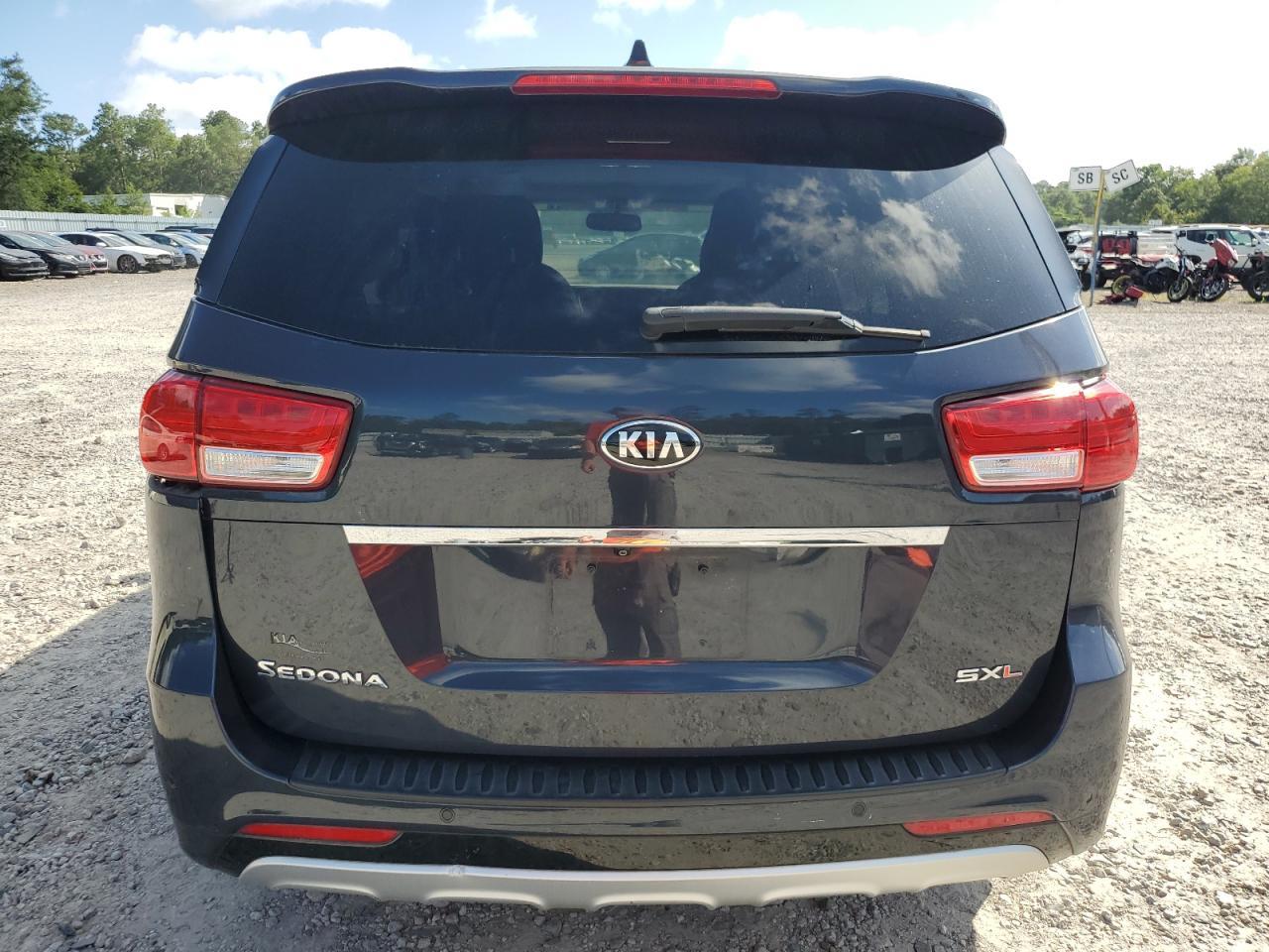 2015 Kia Sedona Sxl - Image 6