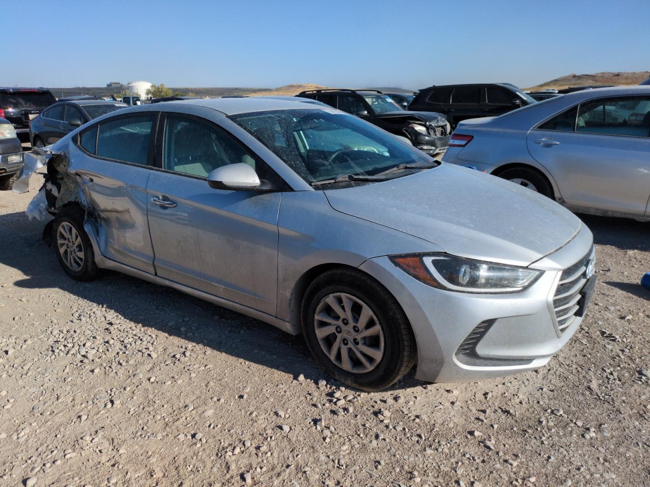 2017 Hyundai Elantra Se - Image 4