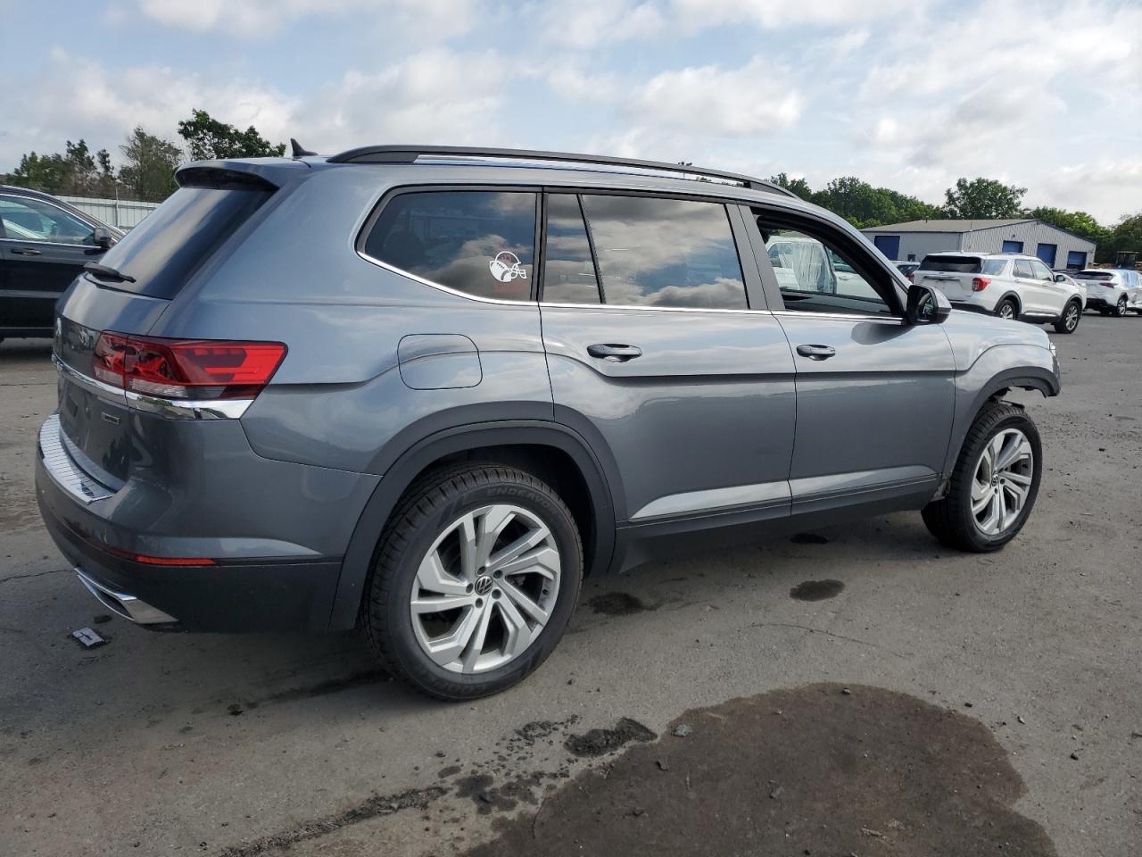 2021 Volkswagen Atlas Se - Фото 3