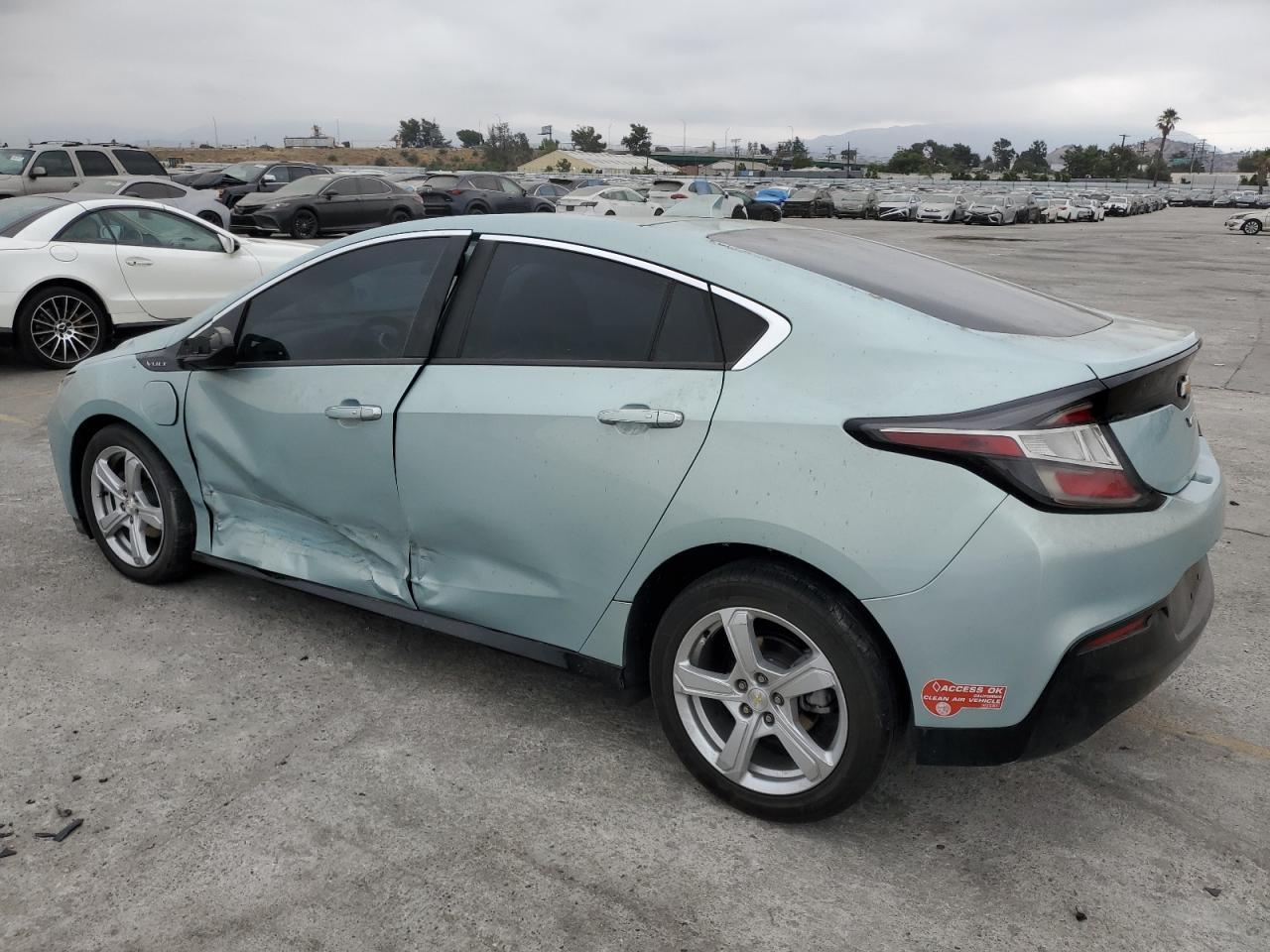 2018 Chevrolet Volt Lt - Фото 3
