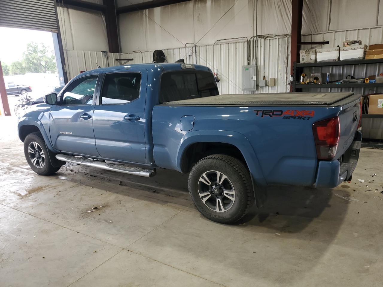 2019 Toyota Tacoma Double Cab - Image 2