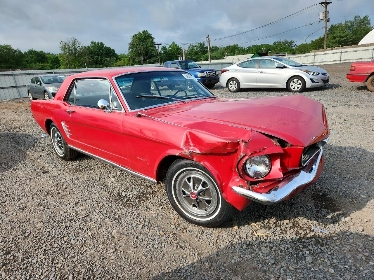 1966 Ford Mustang - Фото 4