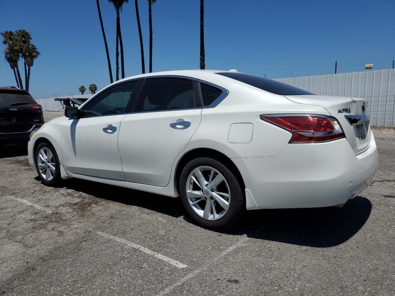 2015 Nissan Altima 2.5 - Фото 2