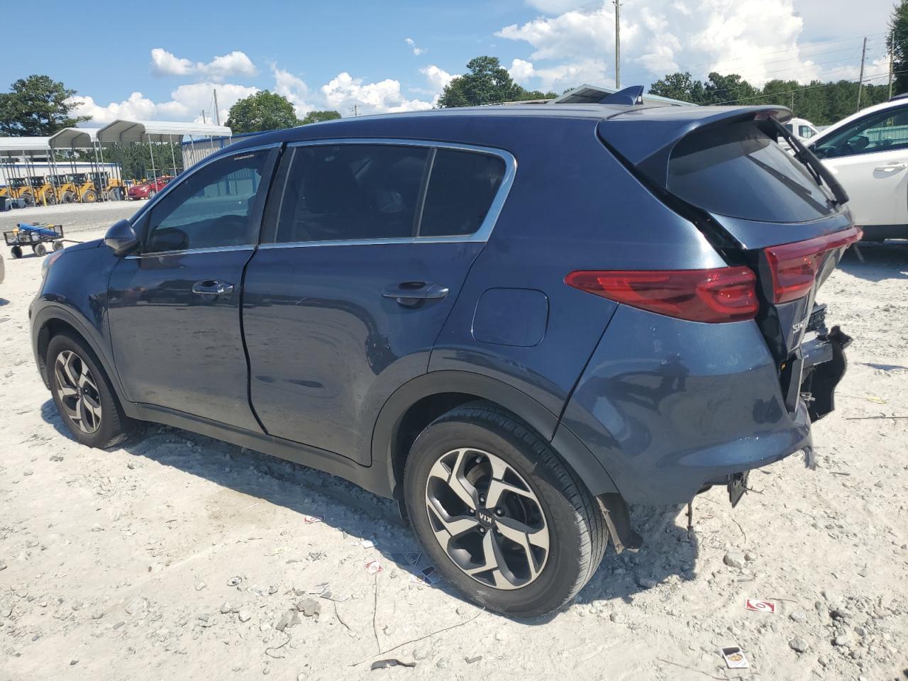 2022 Kia Sportage Lx - Image 2