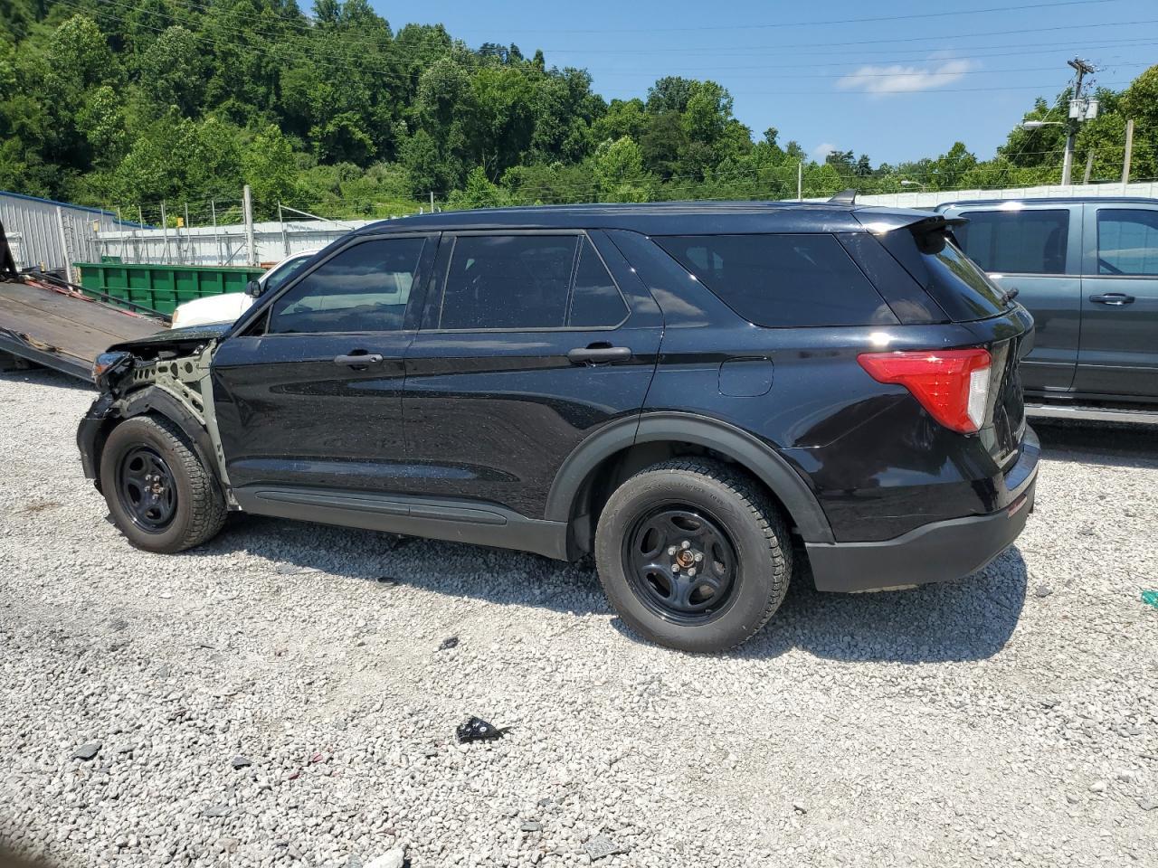 2021 Ford Explorer Police Interceptor - Фото 2