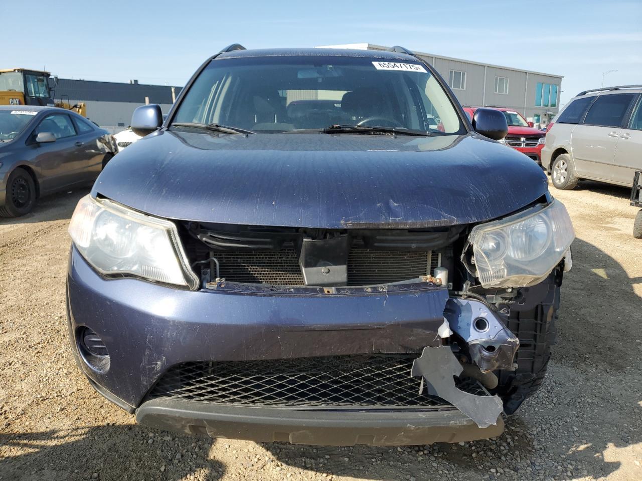 2009 Mitsubishi Outlander Es - Image 5