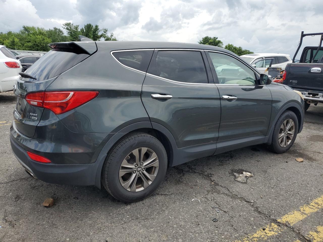 2013 Hyundai Santa Fe - Image 3