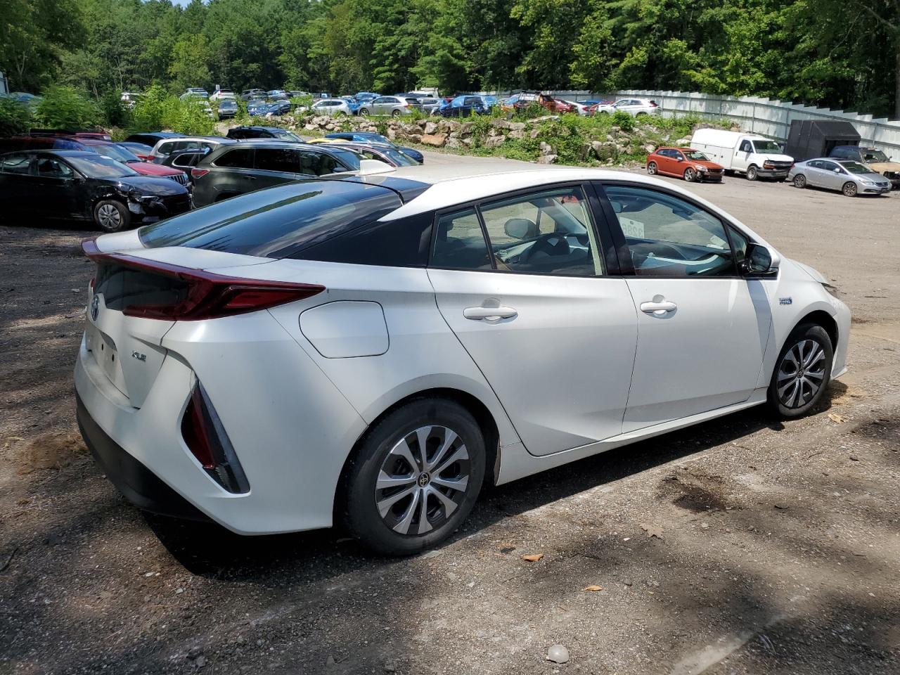2020 Toyota Prius Prime Le - Фото 3