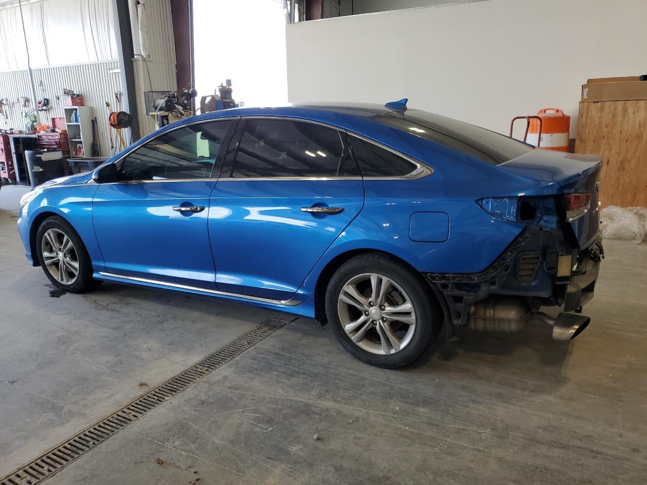 2018 Hyundai Sonata Sport - Фото 2