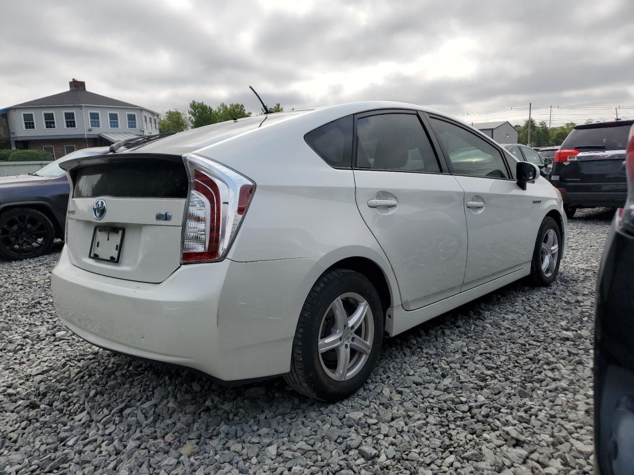2014 Toyota Prius - Фото 3