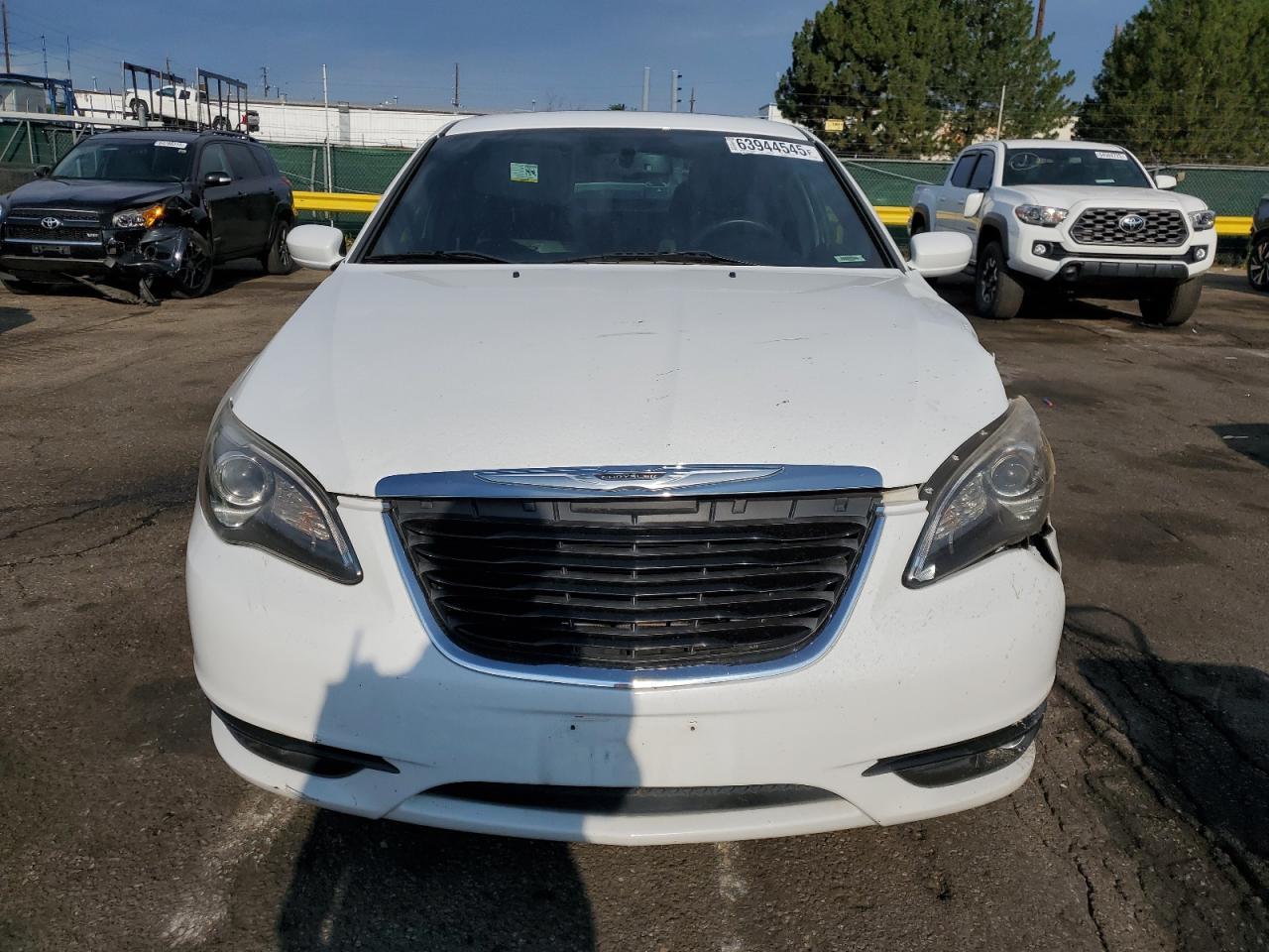 2012 Chrysler 200 S - Image 5