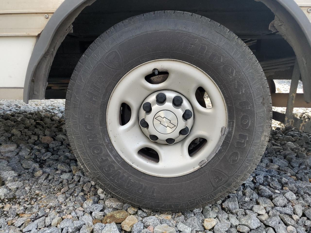 2019 Chevrolet Express G3500 - Фото 2