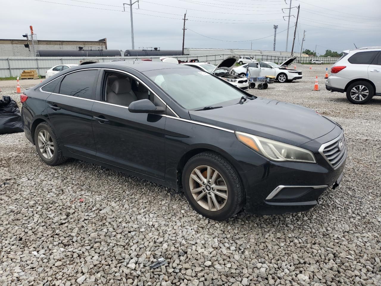 2017 Hyundai Sonata Se - Image 4