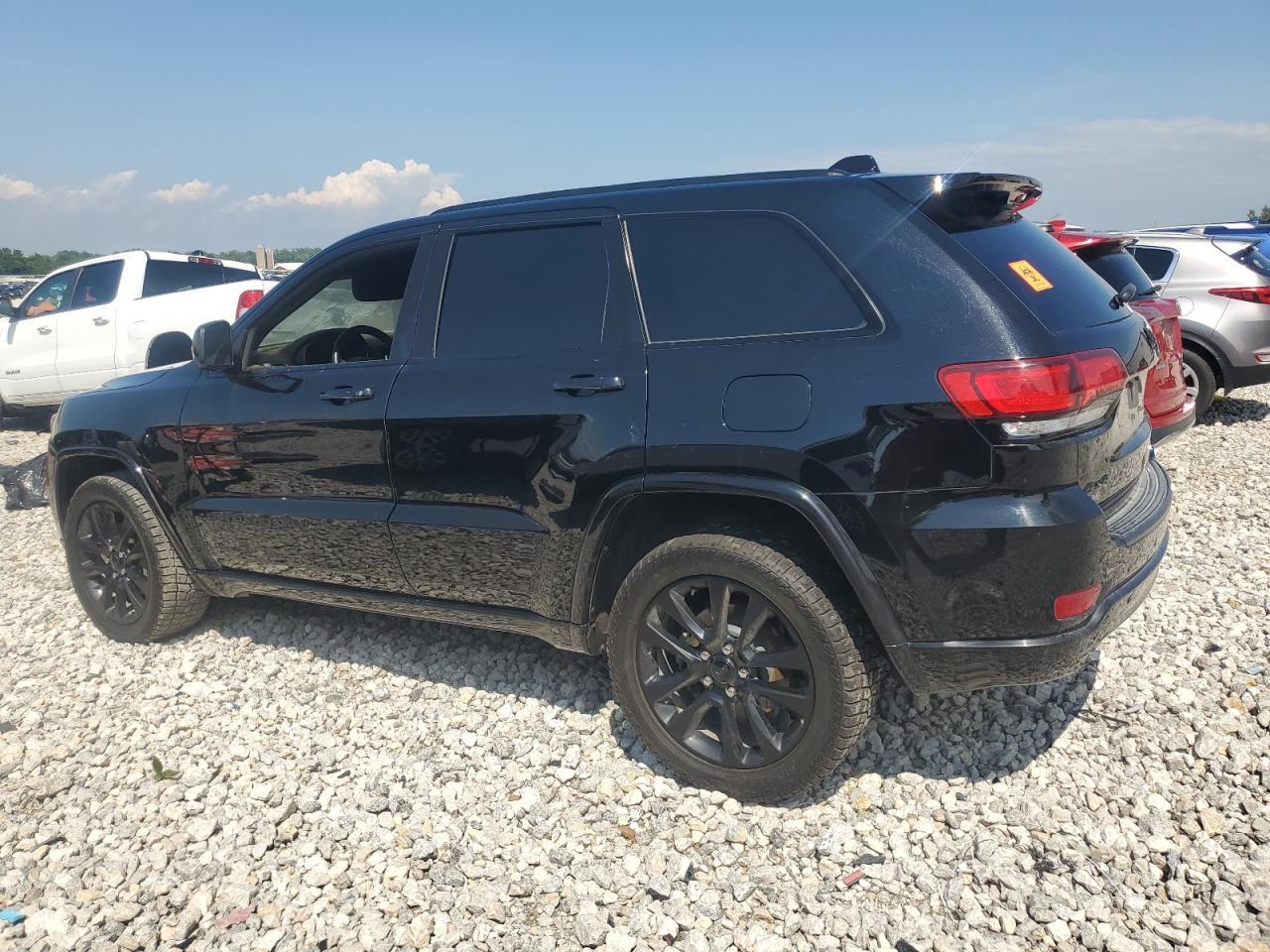 2020 Jeep Grand Cherokee Limited - Image 2