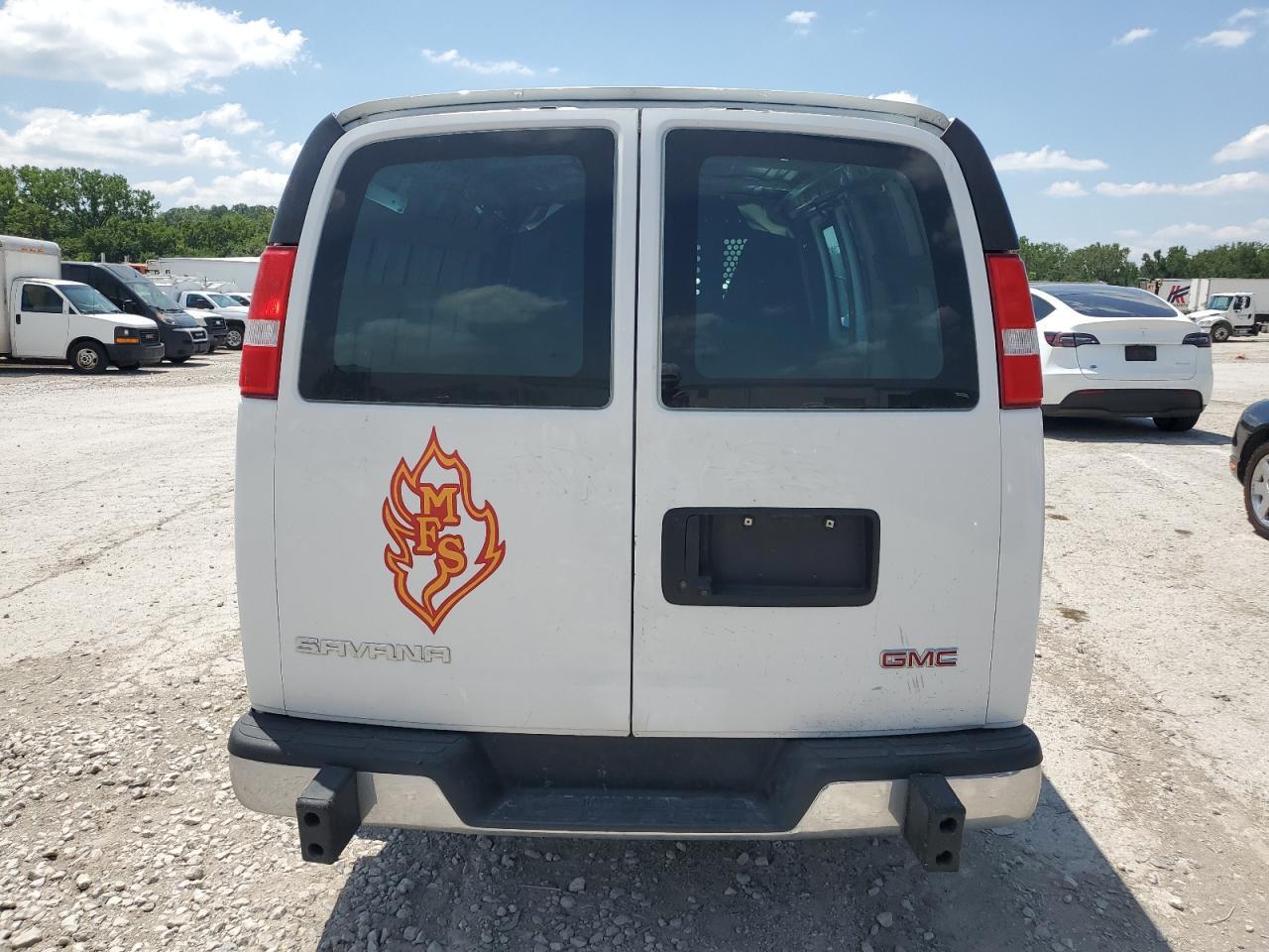 2021 GMC Savana G2500 - Фото 6