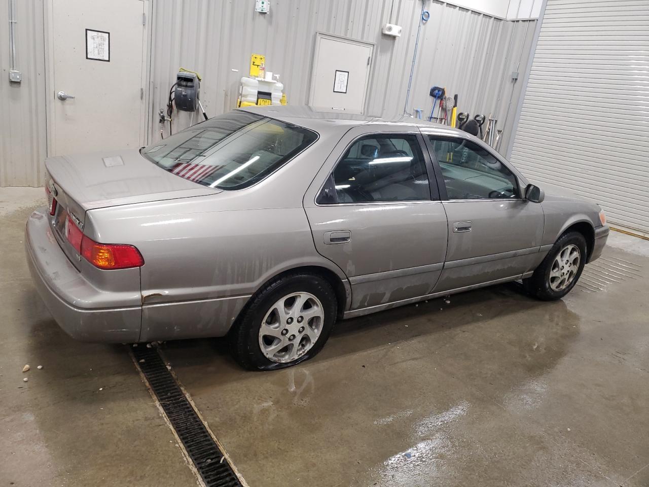 2000 Toyota Camry - Фото 3