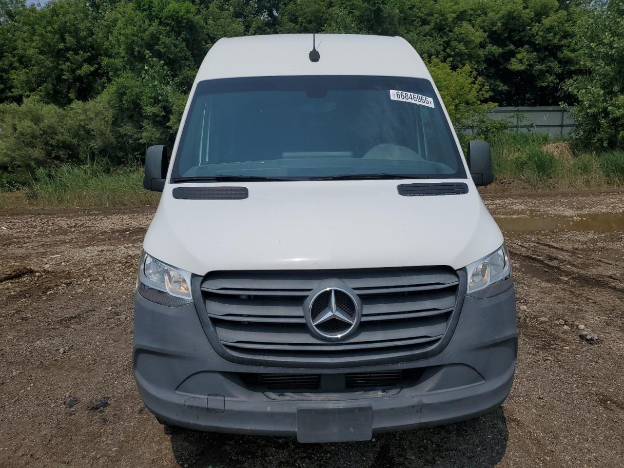 2021 Mercedes-Benz Sprinter 2500 - Image 5