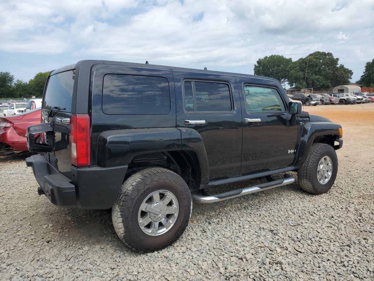 2006 Hummer H3 - Image 3