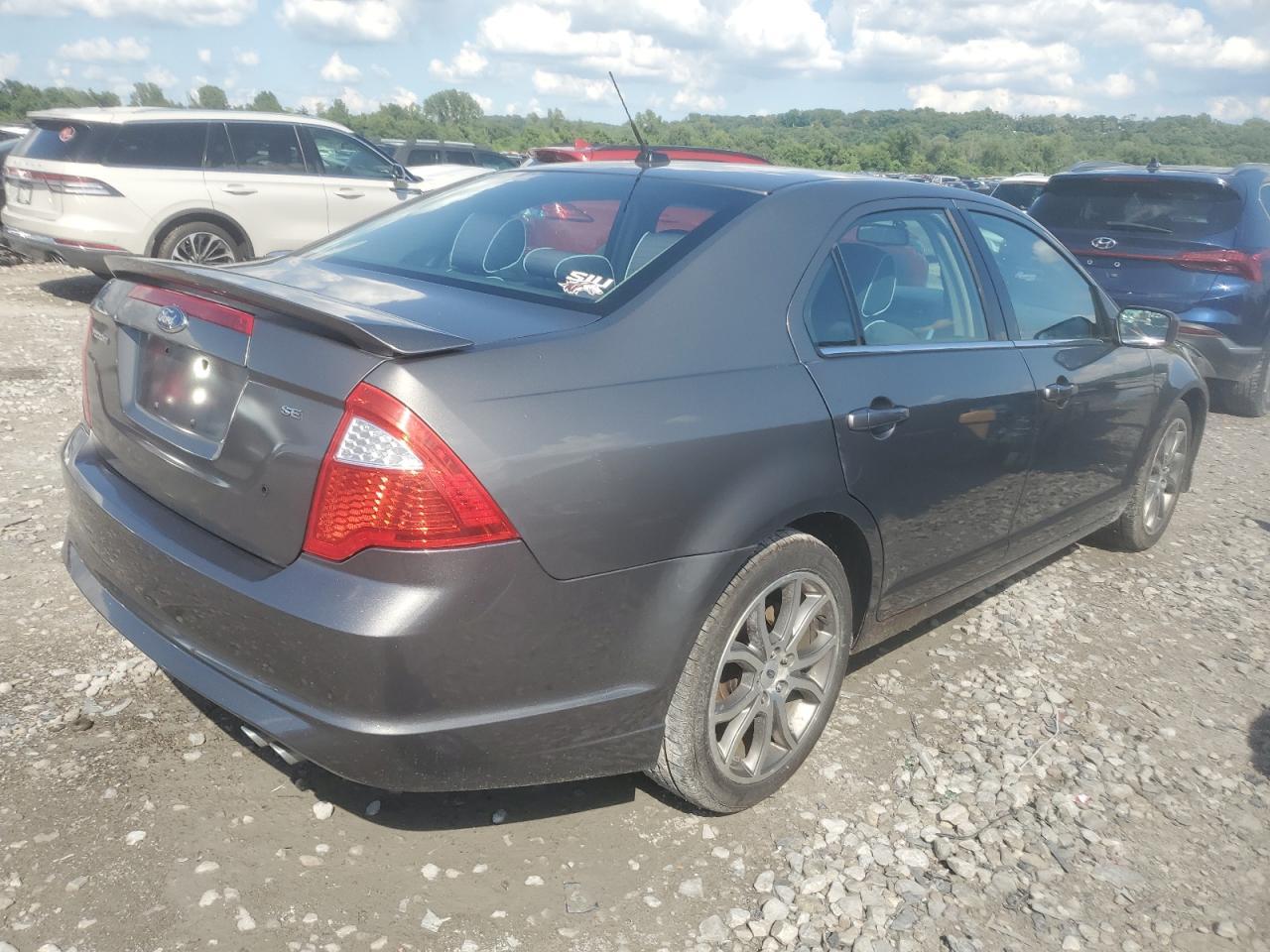 2011 Ford Fusion Se - Фото 3