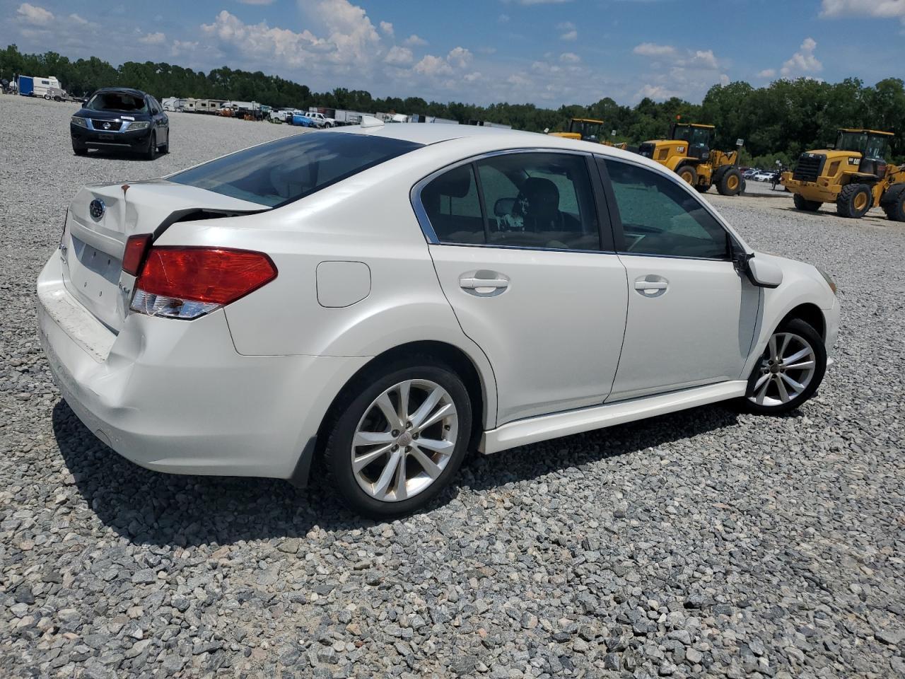 2014 Subaru Legacy 2.5I Premium - Image 3
