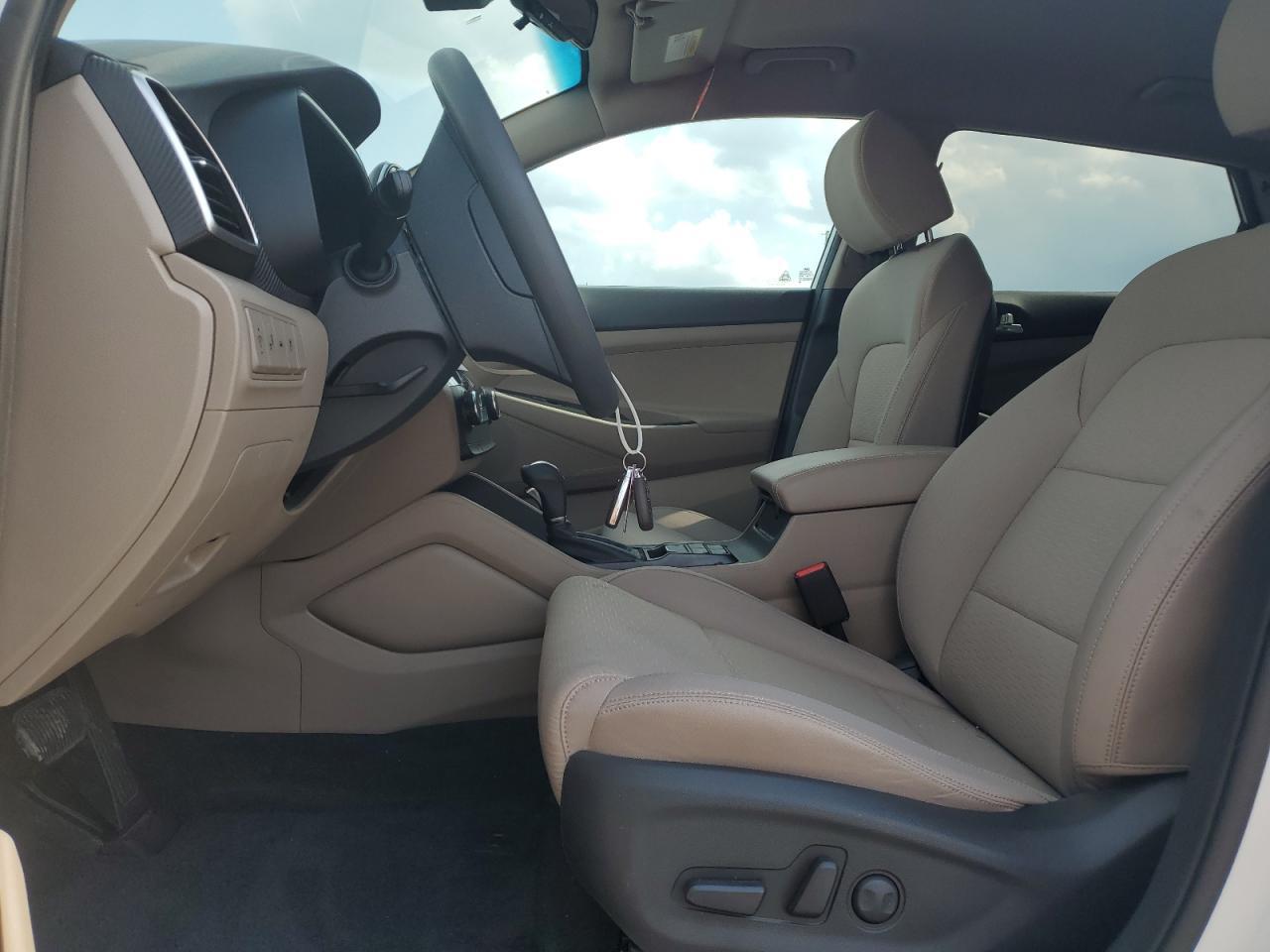 2021 Hyundai Tucson Limited - Фото 7