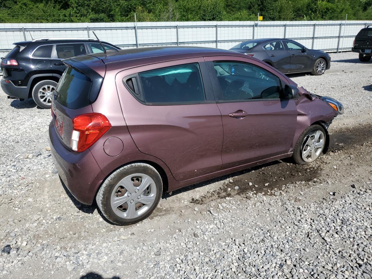2019 Chevrolet Spark Ls - Фото 3