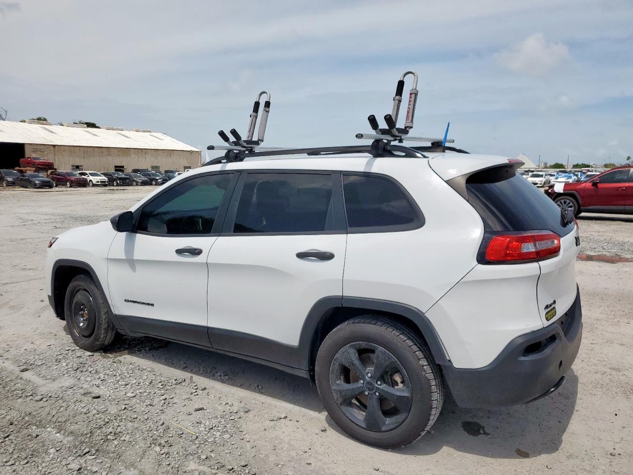 2017 Jeep Cherokee Sport - Image 2