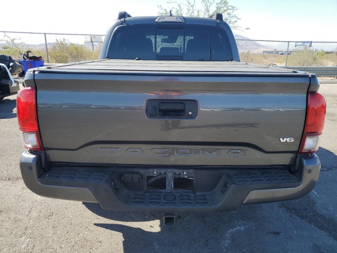 2019 Toyota Tacoma Double Cab - Фото 6