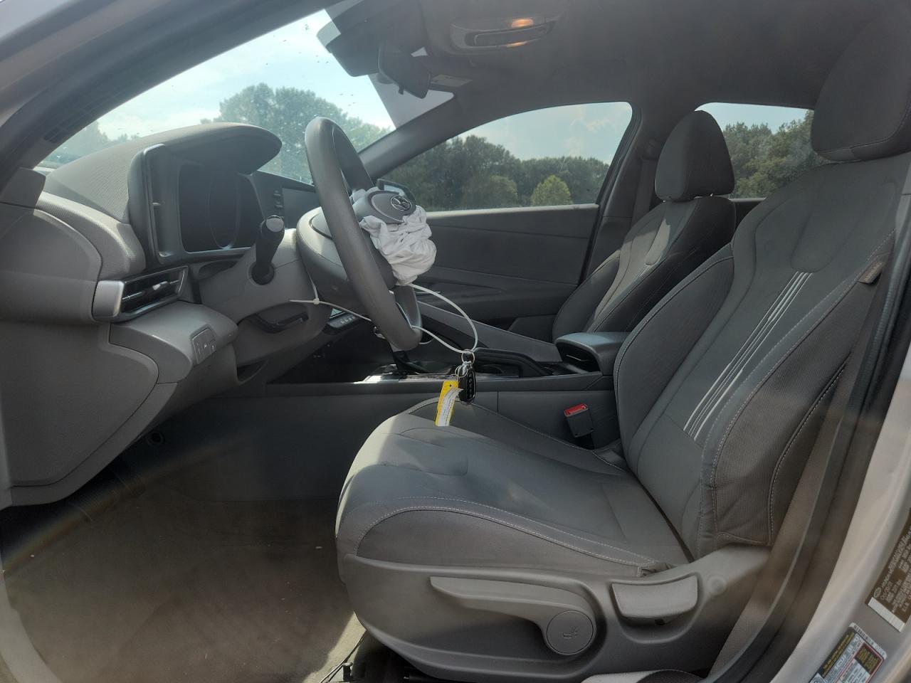 2022 Hyundai Elantra Sel - Image 7