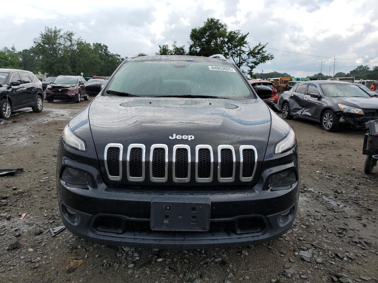 2016 Jeep Cherokee Latitude - Фото 5