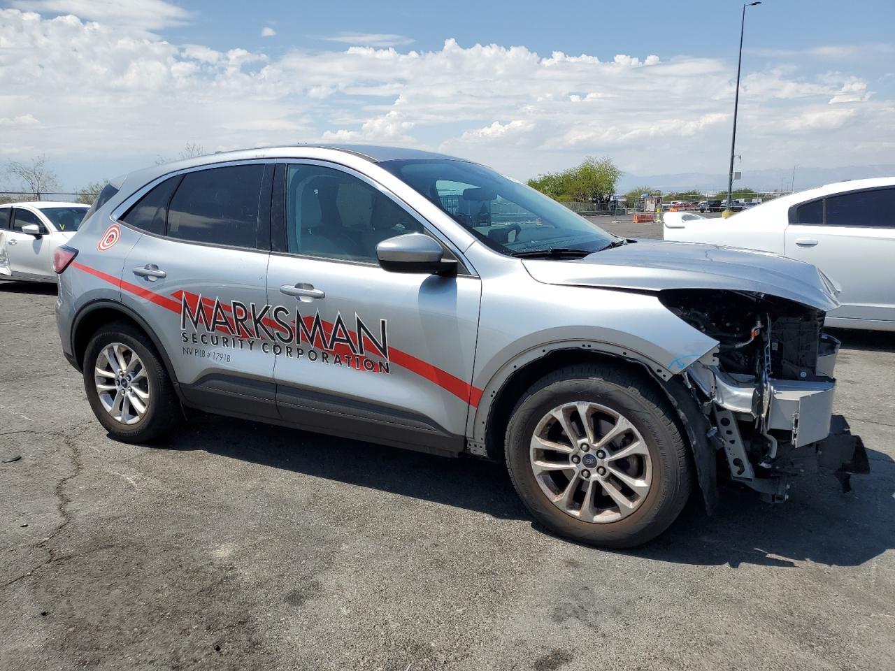 2021 Ford Escape Se - Фото 4