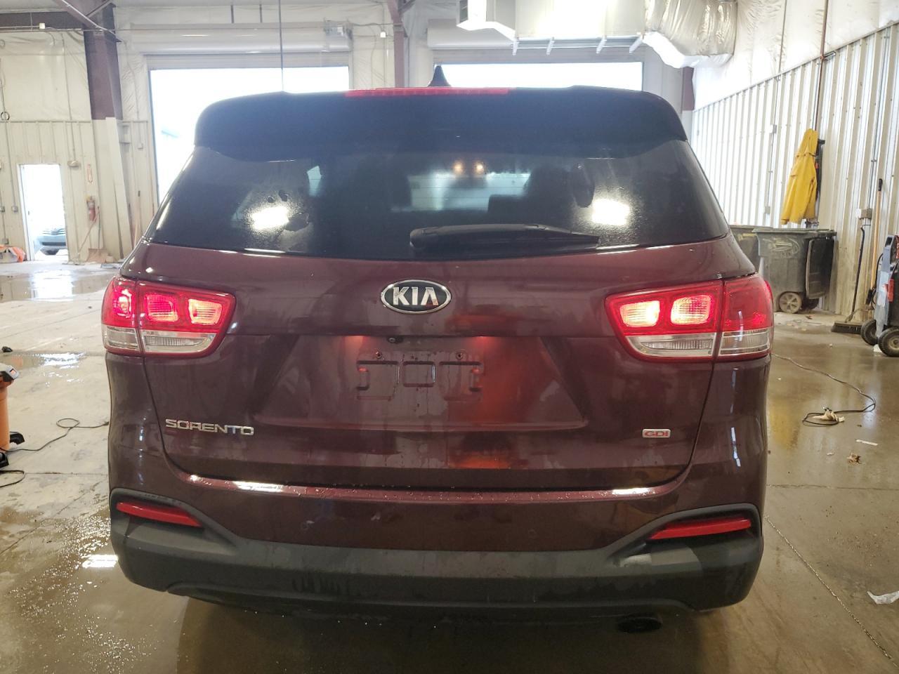 2018 Kia Sorento Lx - Image 6
