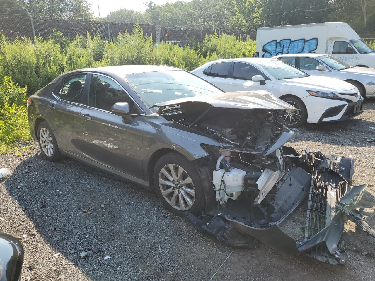 2018 Toyota Camry L - Фото 4