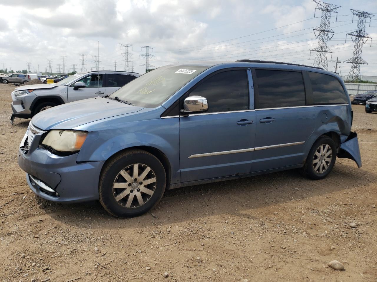 2012 Chrysler Town & Country Touring L