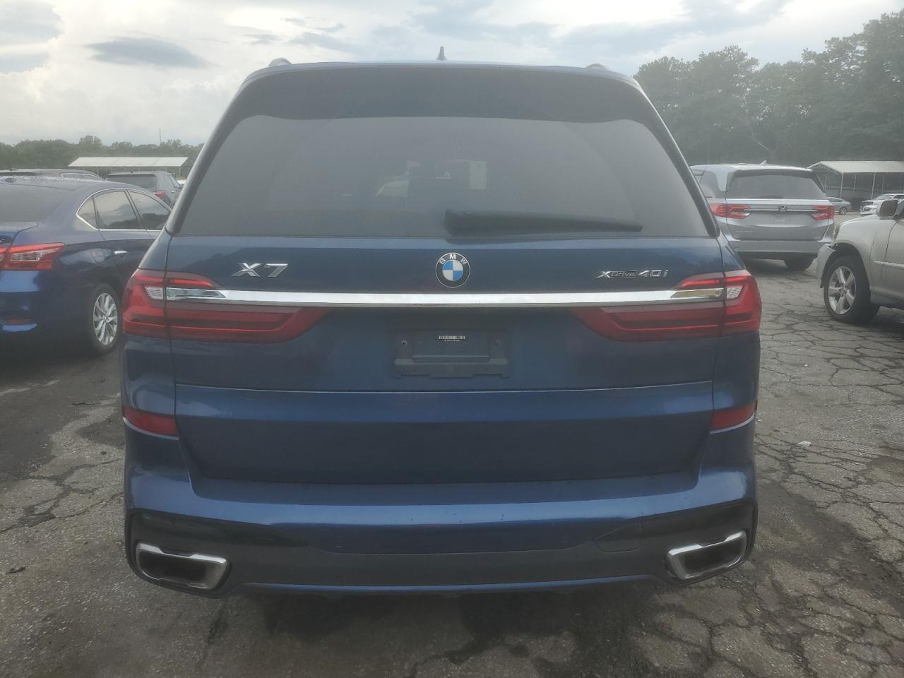 2022 BMW X7 xDrive40I - Фото 6