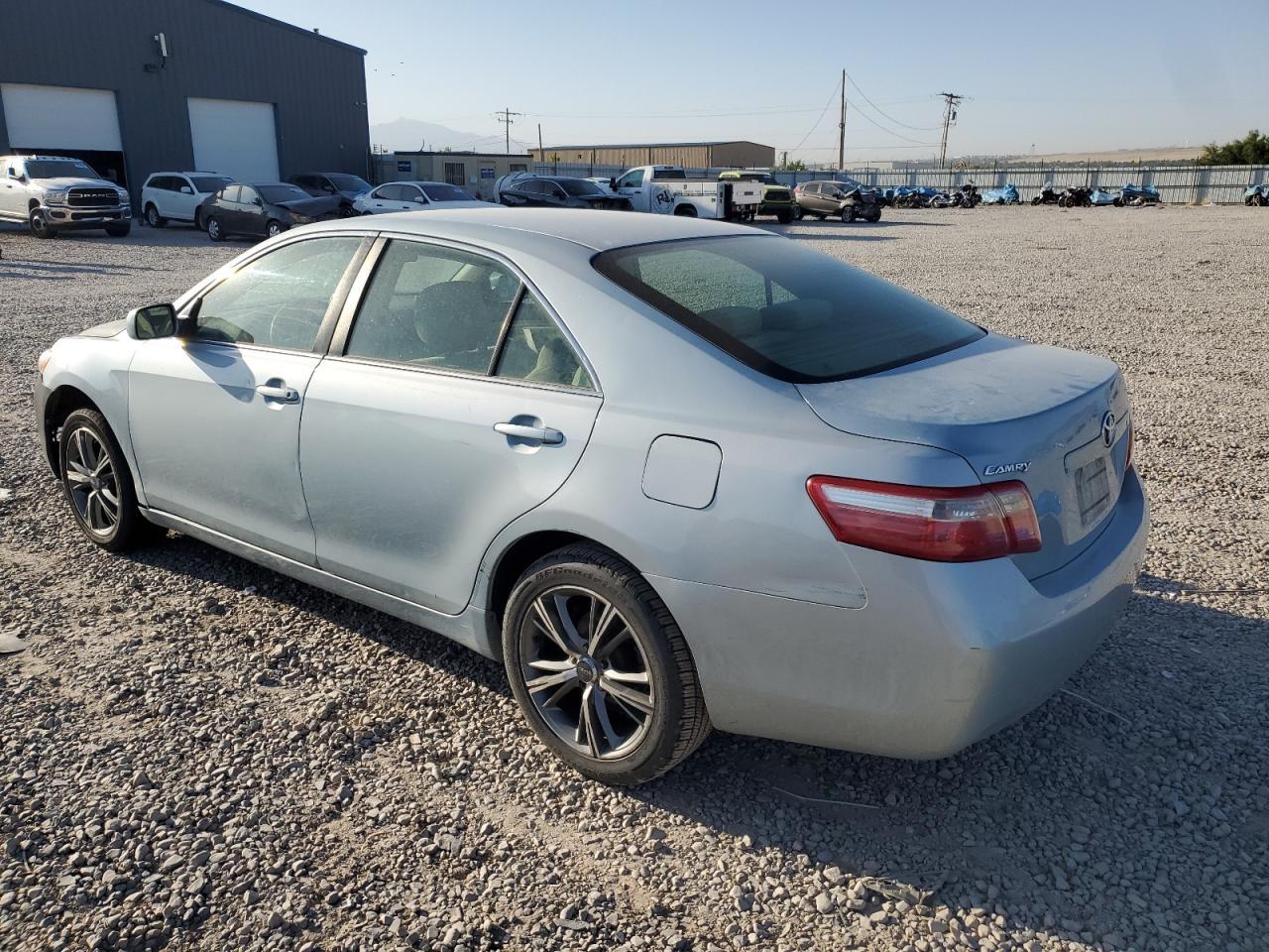2007 Toyota Camry Ce - Фото 2